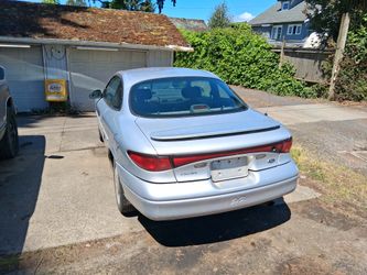 2000 Ford Escort