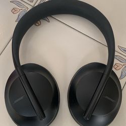 Bose Noise Canceling Headphones 700series 