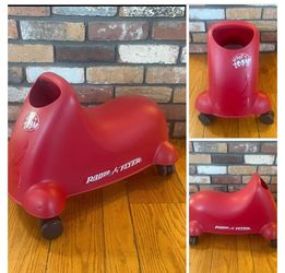 Radio Flyer Zoot And Scoot Ride On Toy 