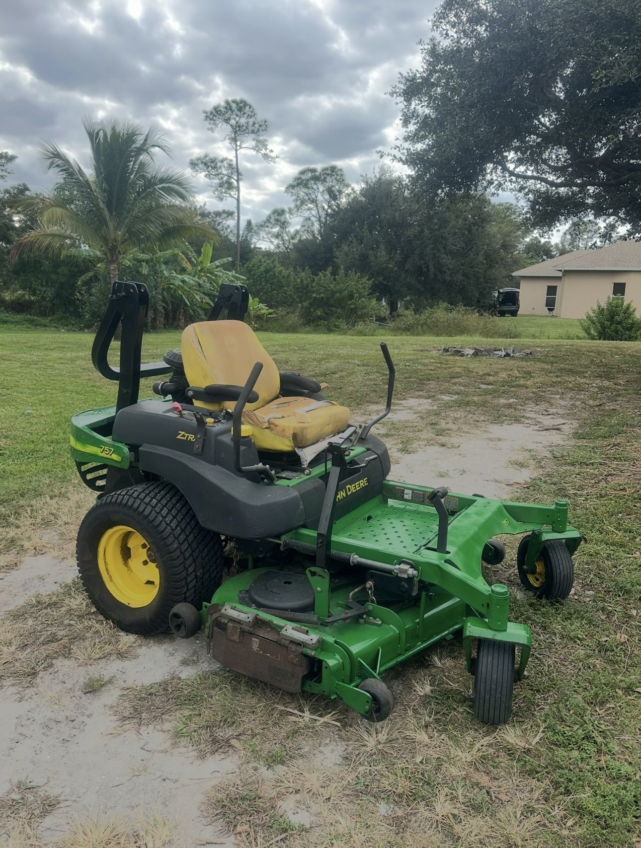 Jhon Deere, 60” Commercial Mower