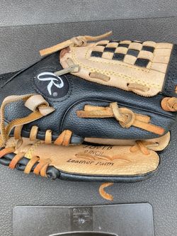 peewee baseball glove