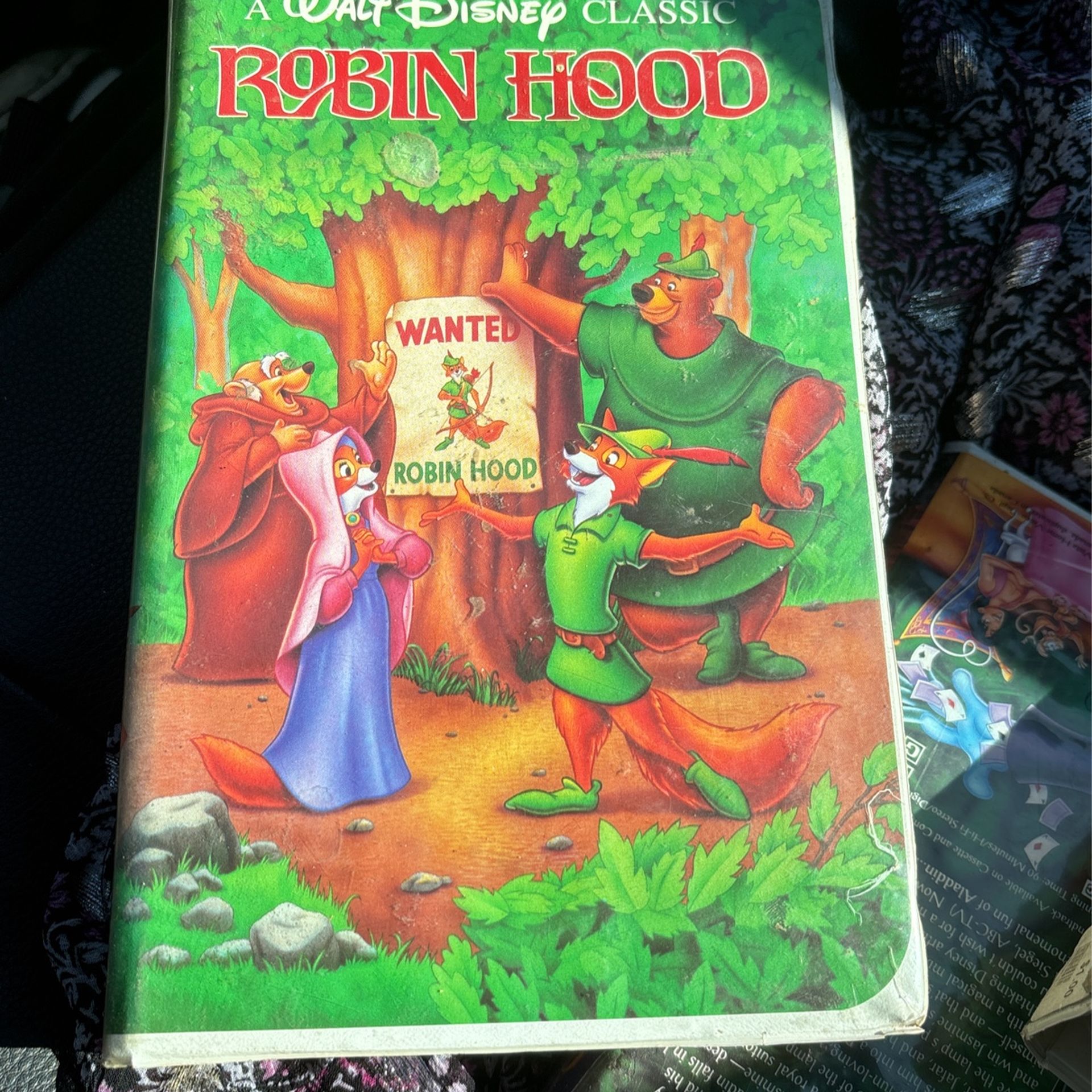 Disney Robin Hood Movie Black Diamond