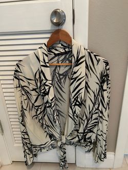 Zara basic tie front flowing bell sleeve