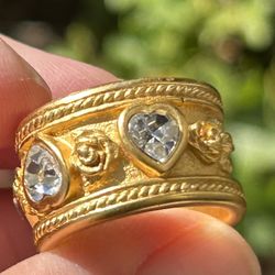 Vintage ELIZABETH Taylor Love Booms Ring Size 7 Band Rhinestones Hearts MARKED Signed  Jewelry Collectible Avon Wide Band 