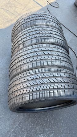 Set of 4 tire 245/40/19 Bridgestone DriverGuard Plus