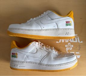 Nike Men's 9.5 Air Force 1 Low 'West Indies - University Gold'