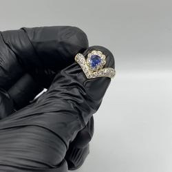18k Diamond And Sapphire Ring