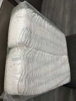 Pampers Size 1 82 count