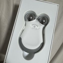 NuFACE Mini Facial Toning Device w/ Charger