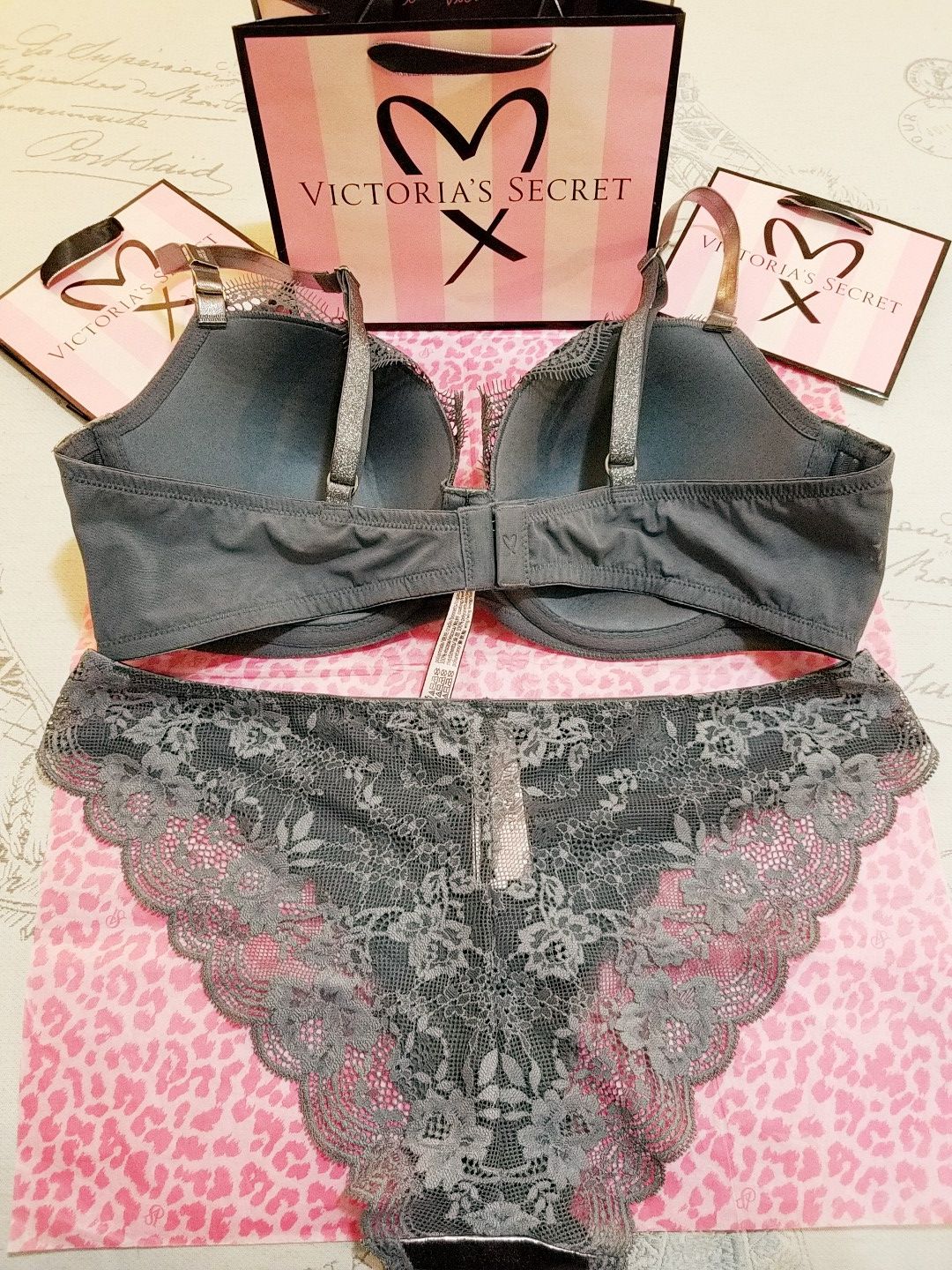 Victoria Secret Bras 38ddd for Sale in Long Beach, CA - OfferUp