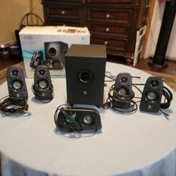 Logitech 75 w Z506 5.1  Surround Sound Speaker System 
