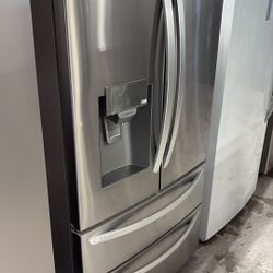 Lg French Door Refrigerator