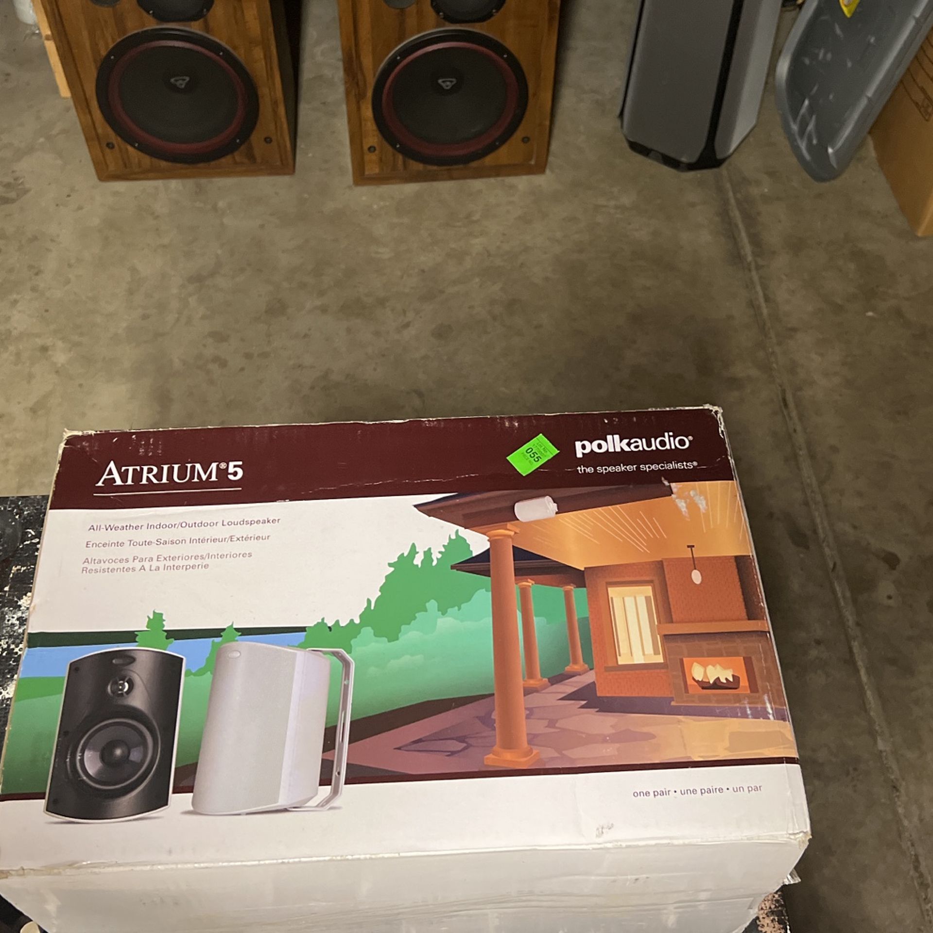 Polk Atrium 5 Indoor/Outdoor Loudspeaker - Pair & 100 Foot Of 12AWG Speaker Wire