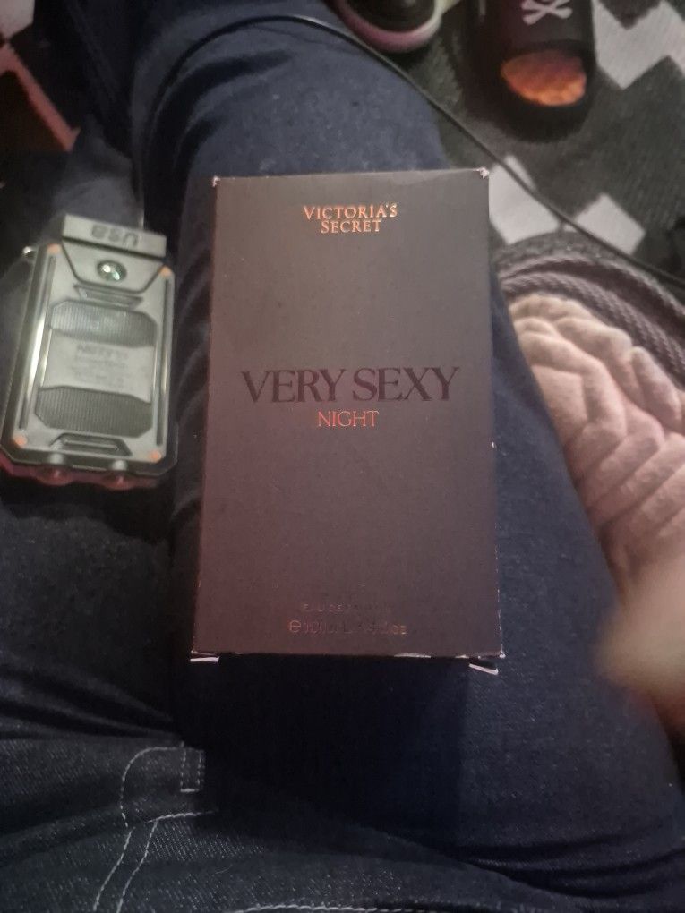 Victoria Secrets Very Sexy Perfume