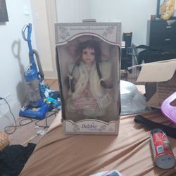 Never Been Open Debbie Vasconti Limited Edition Fine Porcelain Doll