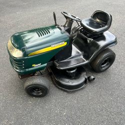 CRAFTSMAN LT1000 42” RIDING LAWNMOWER/LAWN TRACTOR