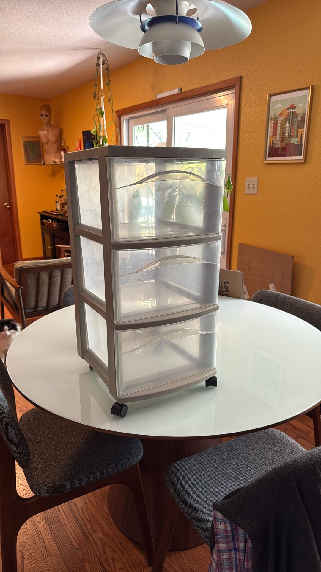 Sterilite3 Drawer Storage Unit With Caters