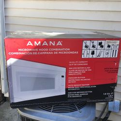 AMANA MICROWAVE IS BIG