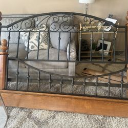 King bed FRAME