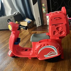 Play-Doh Pizza ride on car