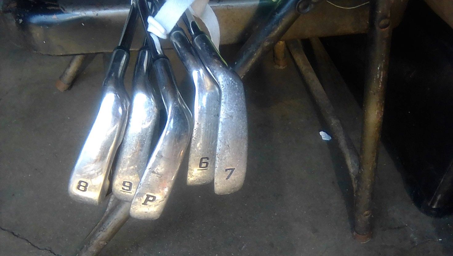 Aspire golf clubs 6,7,8,9&P irons