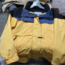 Womens Columbia Winter Coat-last Chance Before It Goes to Donation-$12.50!!