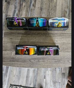 Heatwave Sunglasses nice and clean