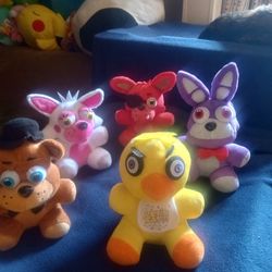 FNAF PLUSHIES