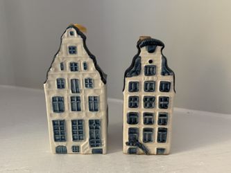 KLM Blue Delft House Swap