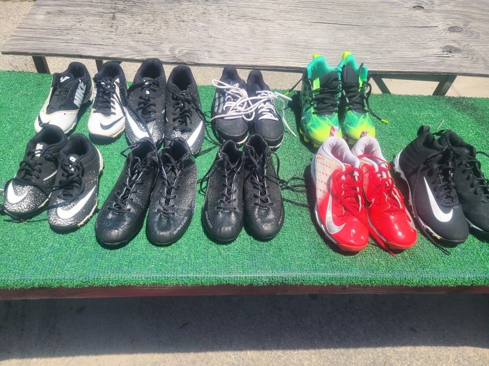 Kids Football Cleats