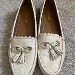 Coach Olympia Tassel white leather loafers Sz 41 (11B) 10.5 flats shoes