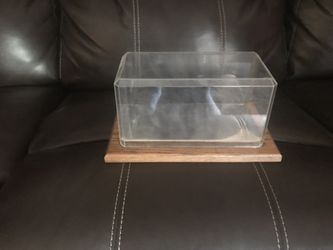 Mini display for collectibles