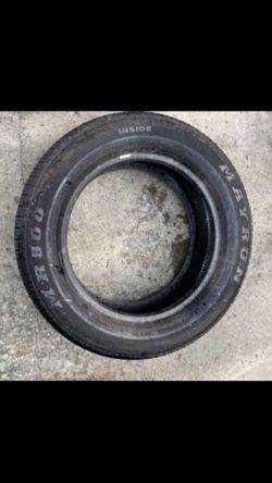 1 Only - 235/60r18 Tire 90% Treads !!!!!!!!!