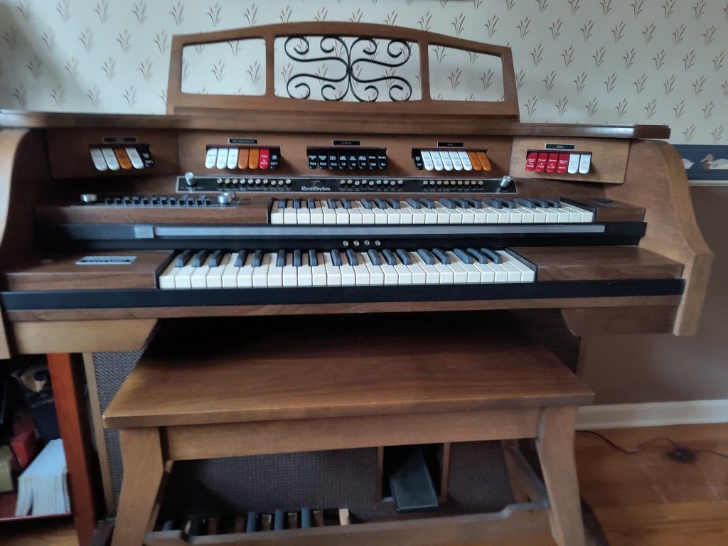 Free Baldwin Fanfare Electronic Organ