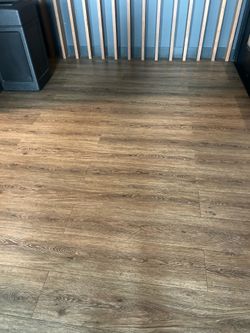 Carpet tile & vinyl plank