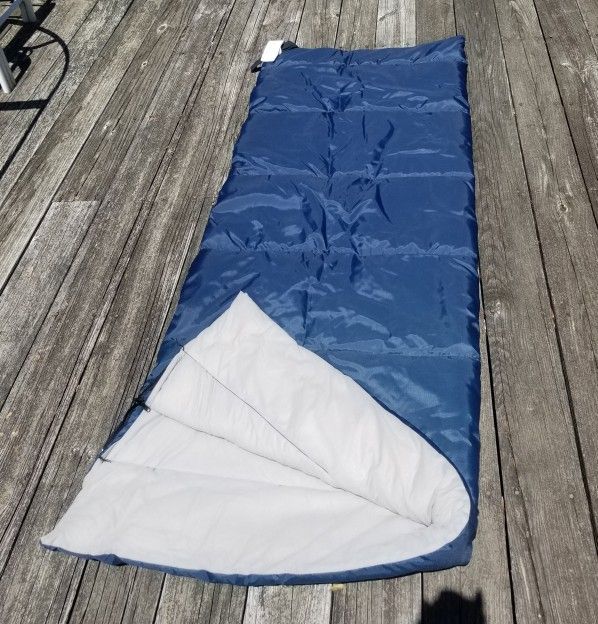 Wenzel Adult Rectangular Sleeping Bag/Used Once 