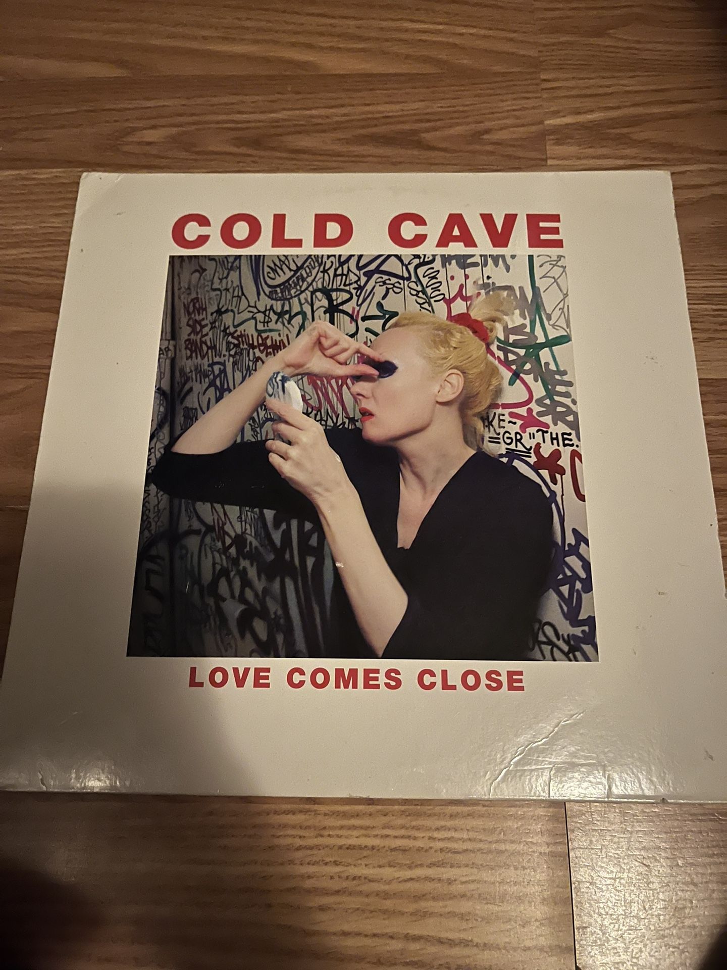 Cold Cave-Love Comes Close Vinyl