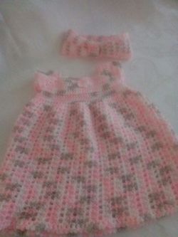Baby girl dress and headband set, hand crafted, made with acrylic yarns, new, fits new born up to 3months, $15.