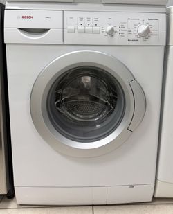 Compact 24-inch Washer 