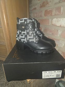Bebe Kiki Black Caviar Combat Boots Size 8