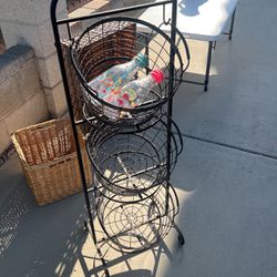 fruit basket stand