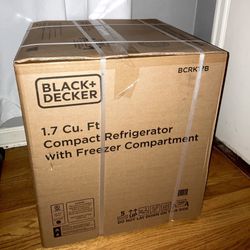 New Mini Refrigerator + Freezer By Black+Decker