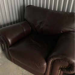 Brown Leather Chair And Loveseat 