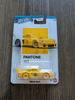 Hot wheels silver series Pantone Porche 934/5