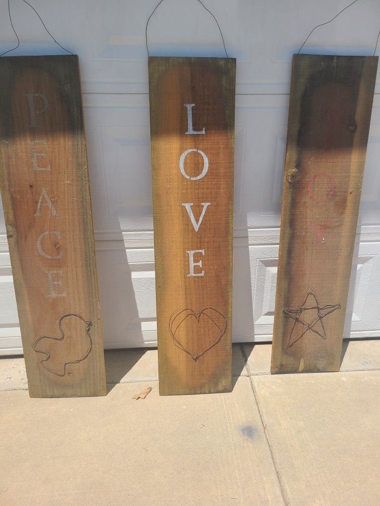 3 Rustic Wooden Sign Bundle. All 3 For 12 Dollars Obo