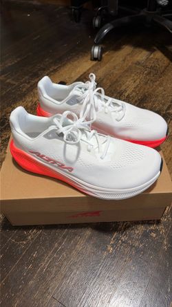 Men's Experience Flow ST Altra White/Red