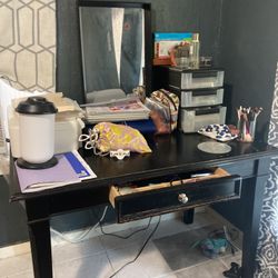 Desk Or Makeup Vanity 