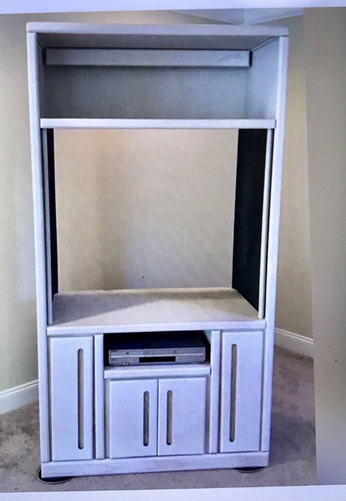 Free Real Wood Media Stand 40x22x75