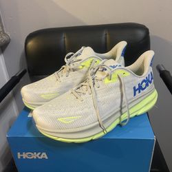 Hoka Clifton 9/ Size 12D Men’s $95