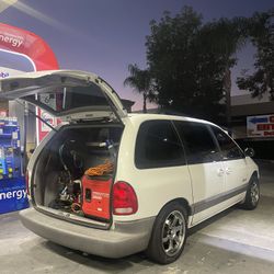 1999 Plymouth Voyager- DETAILING SET UP